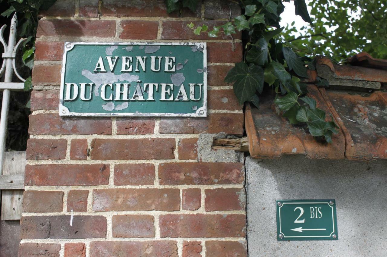 Avenue Du Chateau Saint-Just  Kültér fotó